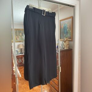 ANN TAYLOR NEW WITHOUT TAGS BLACK PLAZZO BLACK PANTS SIZE 0